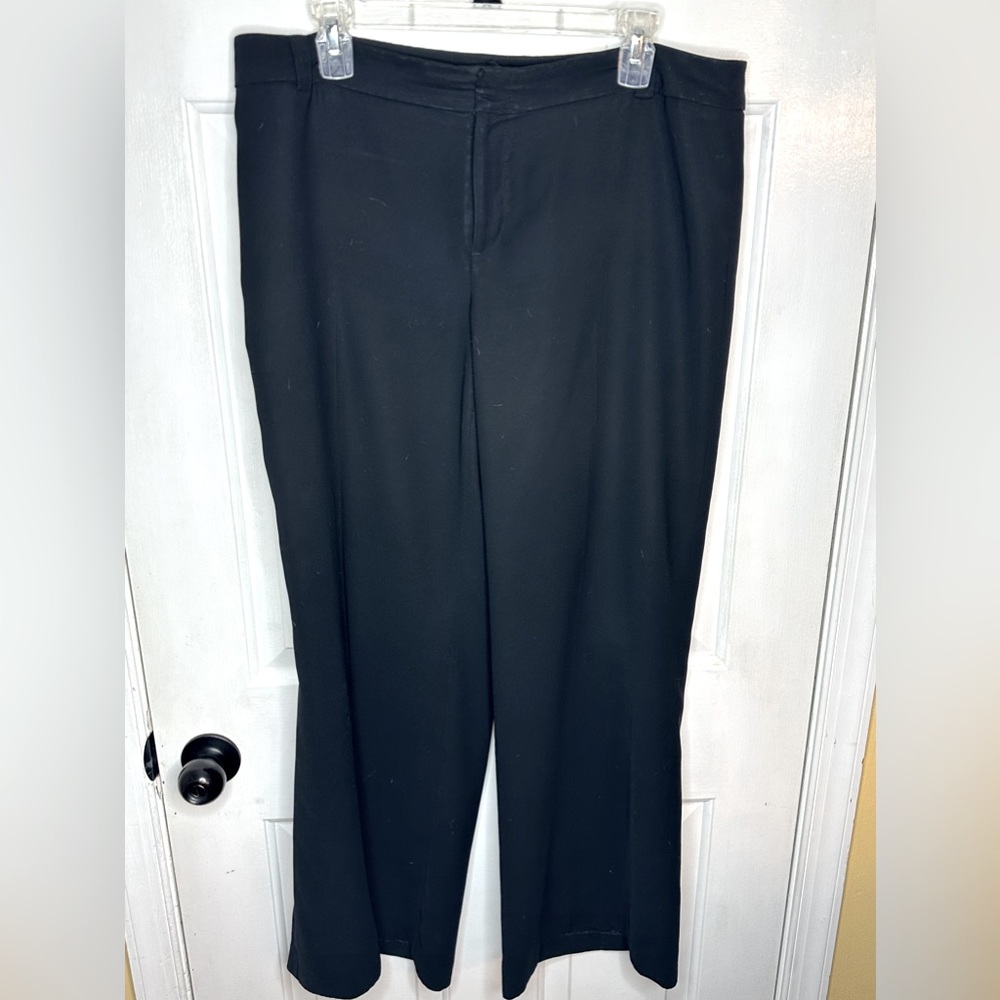 Black, INC, 14, dress pant.Photos look a little gray, but they are a true black.